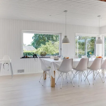 Ilda - 250m From The Sea By Interhome Spodsbjerg