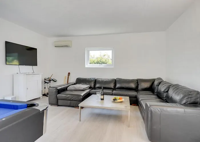 Ilda - 250m From The Sea By Interhome